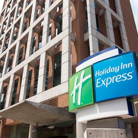 Holiday Inn Express Santiago Las Condes By Ihg Eksteriør billede