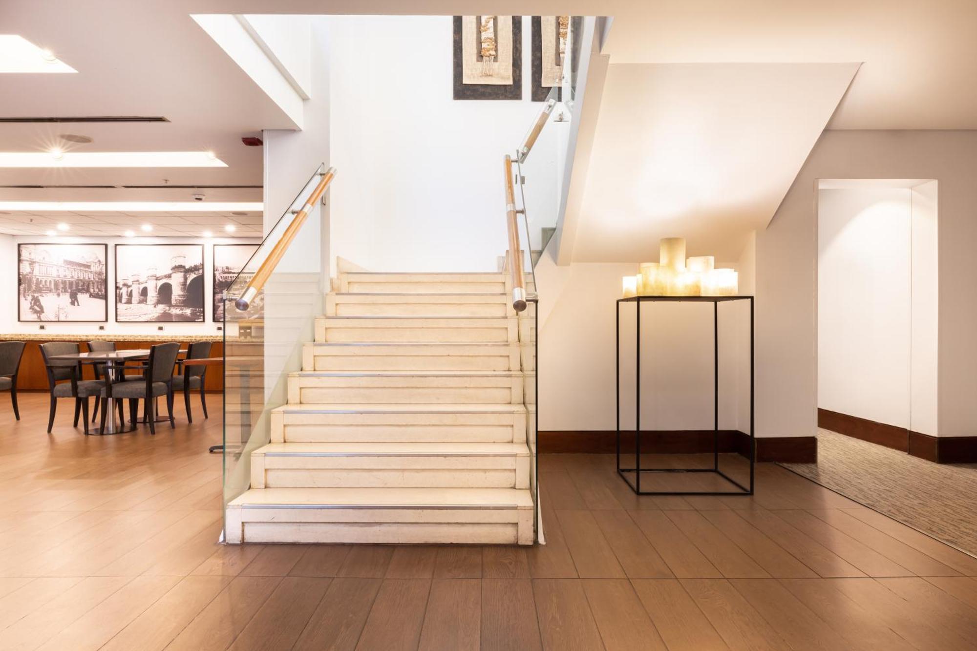Holiday Inn Express Santiago Las Condes By Ihg Eksteriør billede