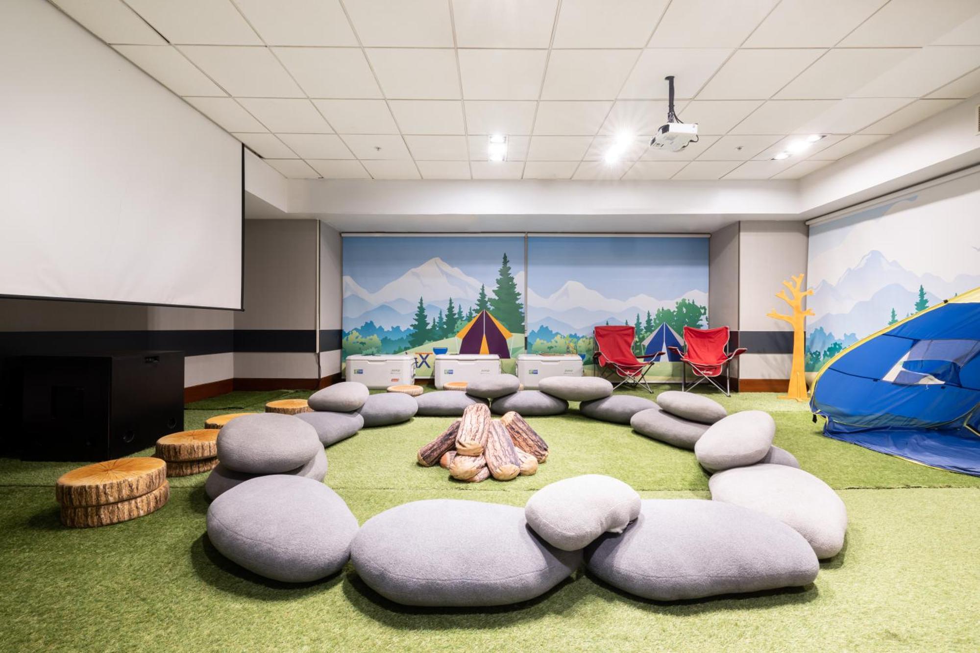 Holiday Inn Express Santiago Las Condes By Ihg Eksteriør billede