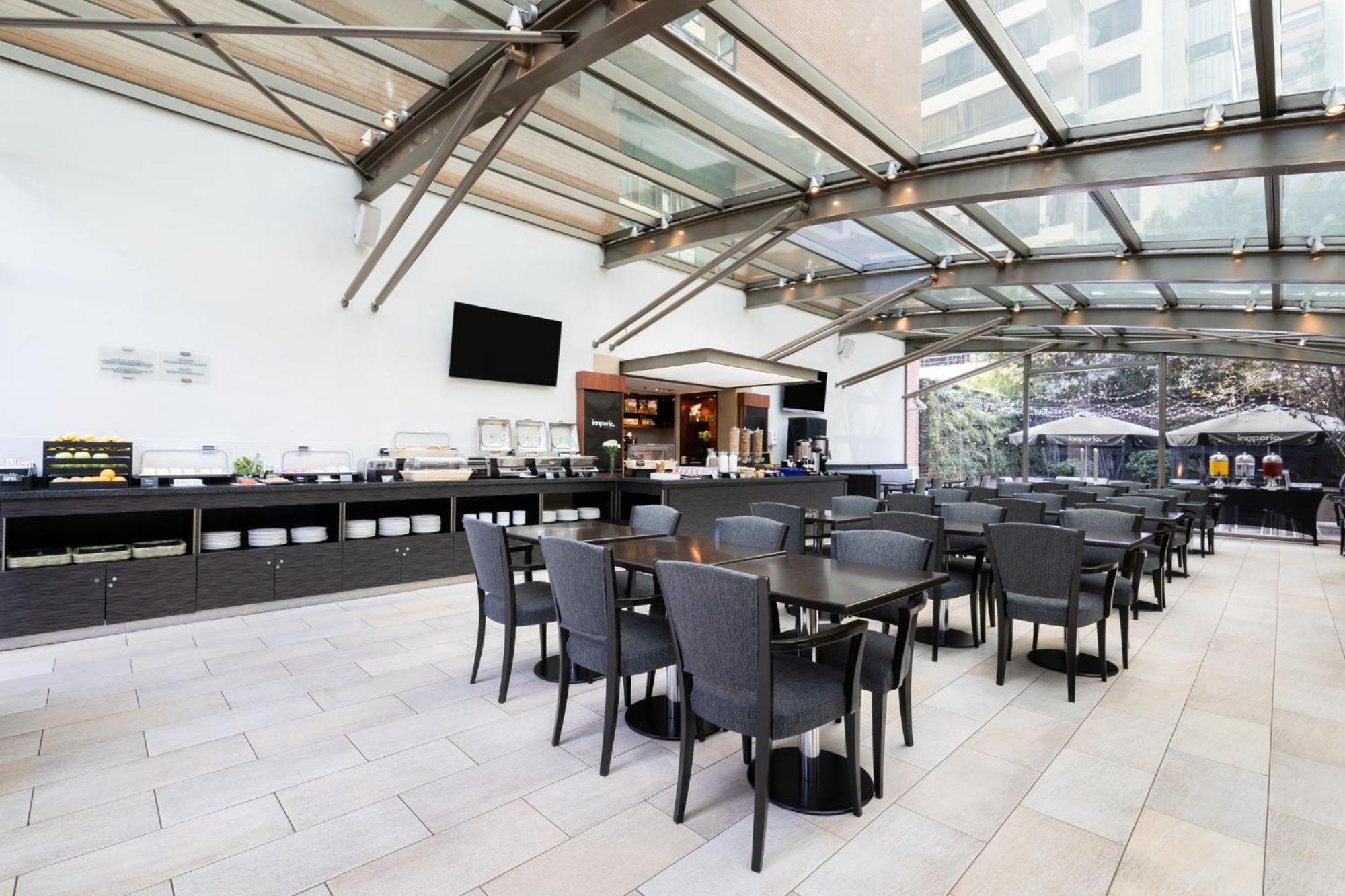 Holiday Inn Express Santiago Las Condes By Ihg Eksteriør billede