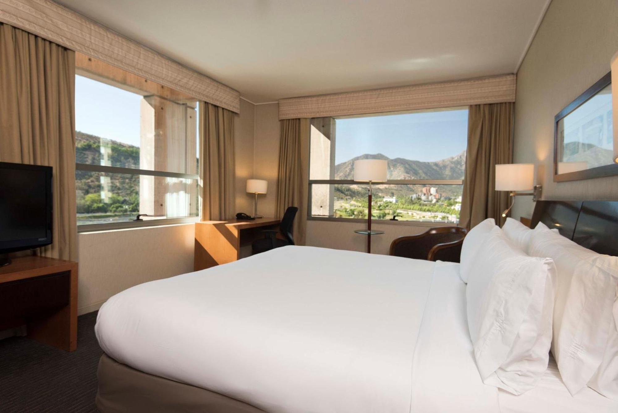 Holiday Inn Express Santiago Las Condes By Ihg Eksteriør billede