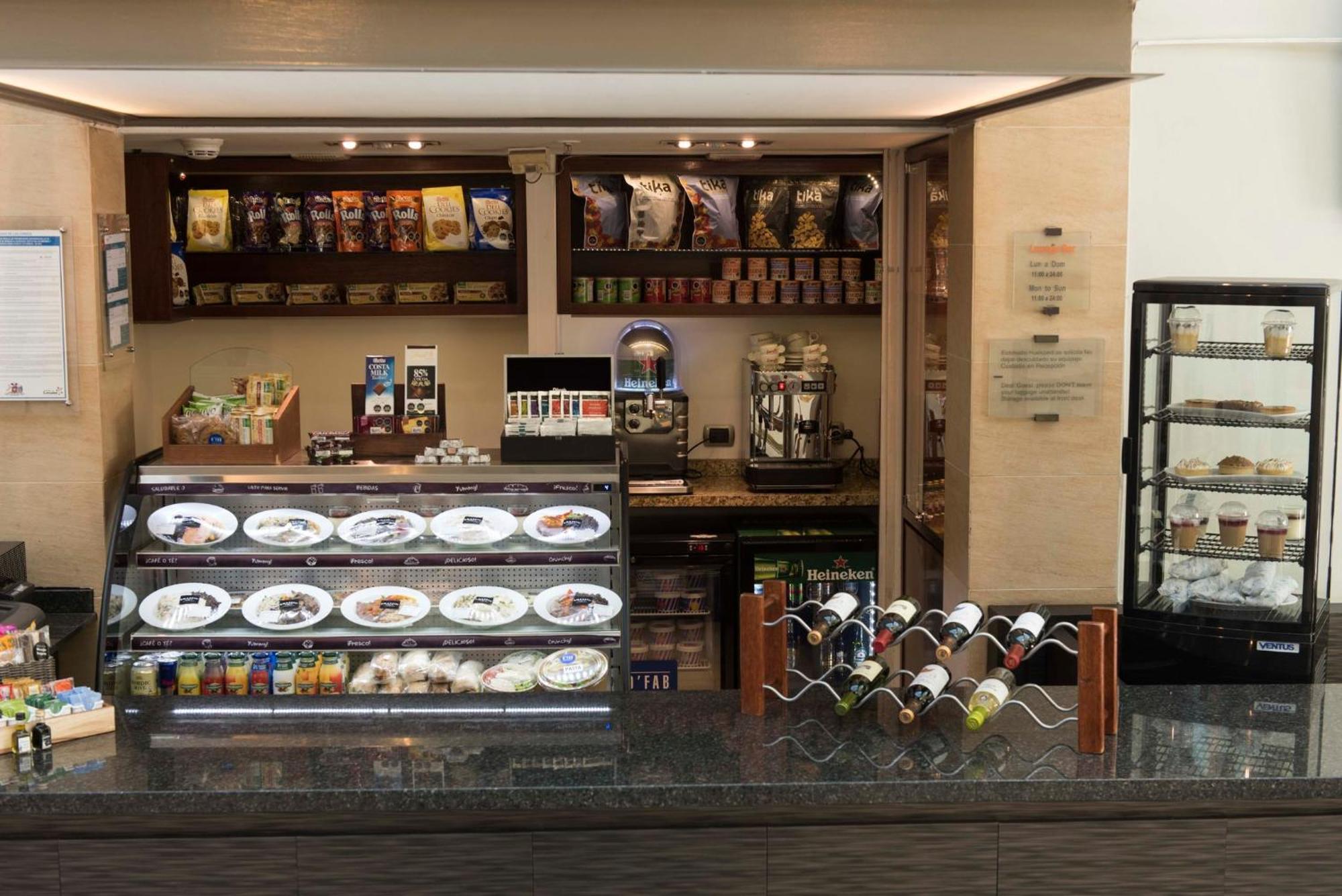 Holiday Inn Express Santiago Las Condes By Ihg Eksteriør billede