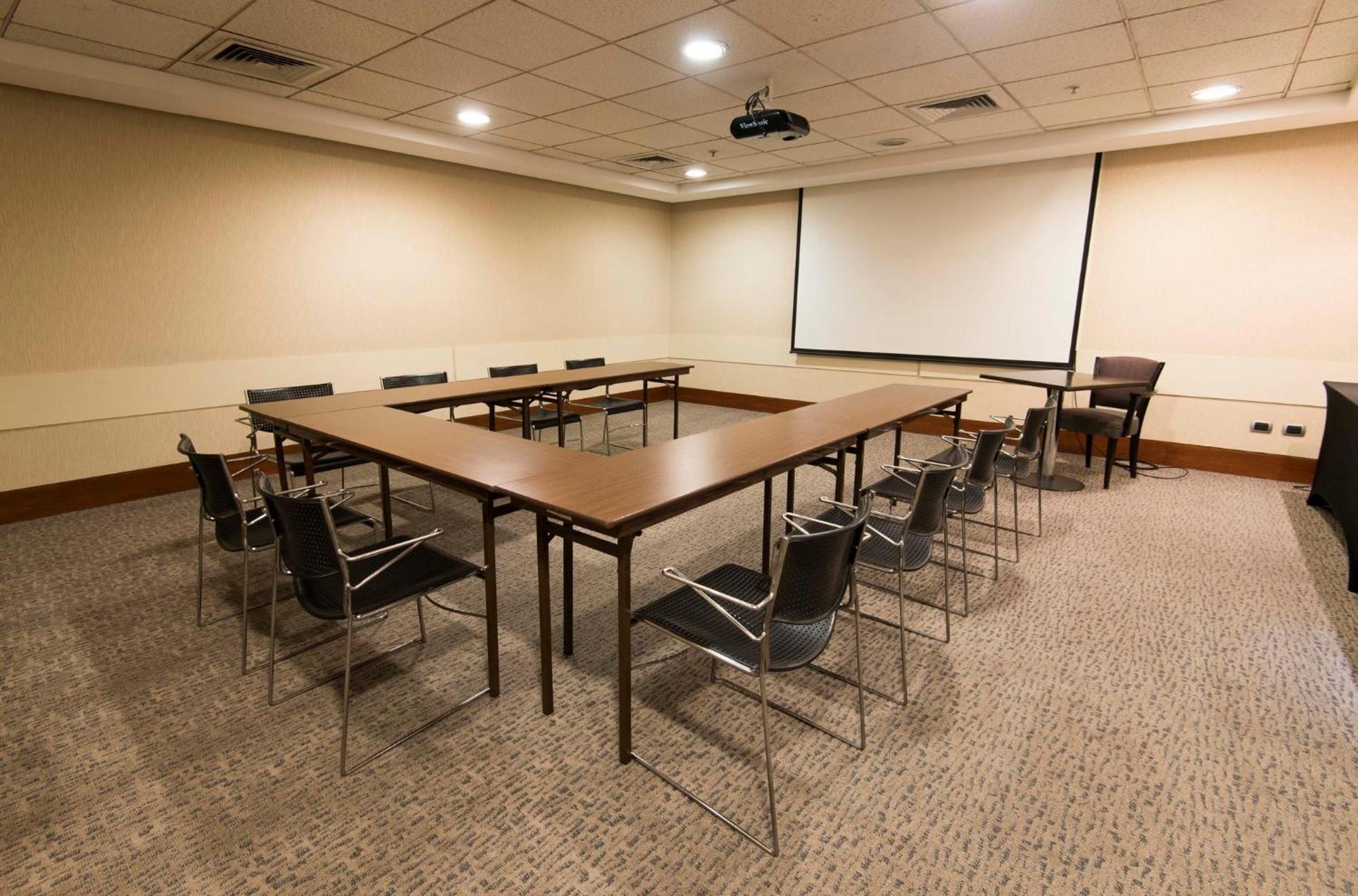 Holiday Inn Express Santiago Las Condes By Ihg Eksteriør billede