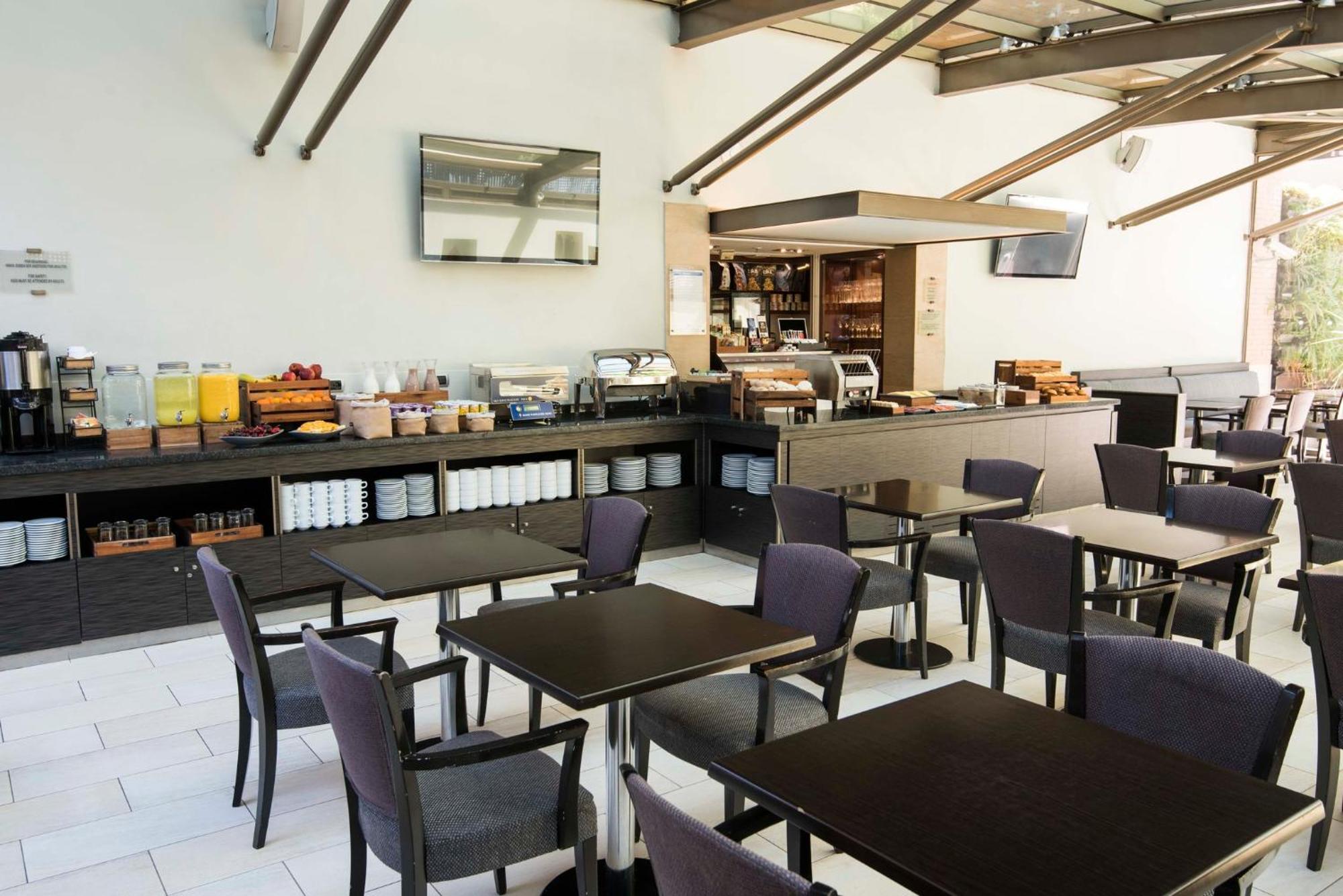 Holiday Inn Express Santiago Las Condes By Ihg Eksteriør billede
