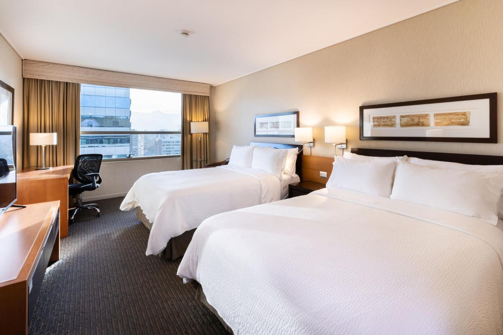 Holiday Inn Express Santiago Las Condes By Ihg Eksteriør billede